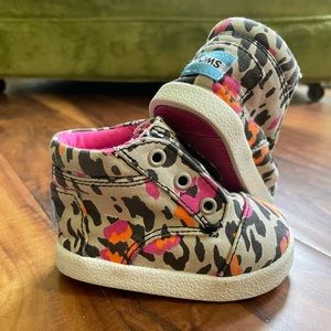 Toms Leopard Print High Top Sneaker
